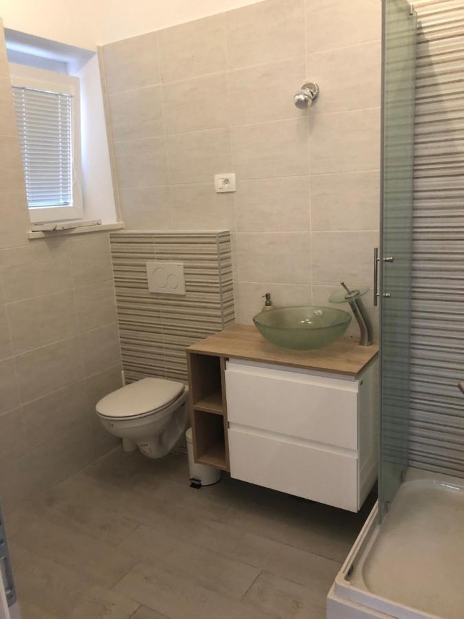 Apartmaji Meduza Изола Экстерьер фото